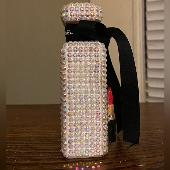 Unicorn Chanel Perfume Bottle - Picture 3 of 13